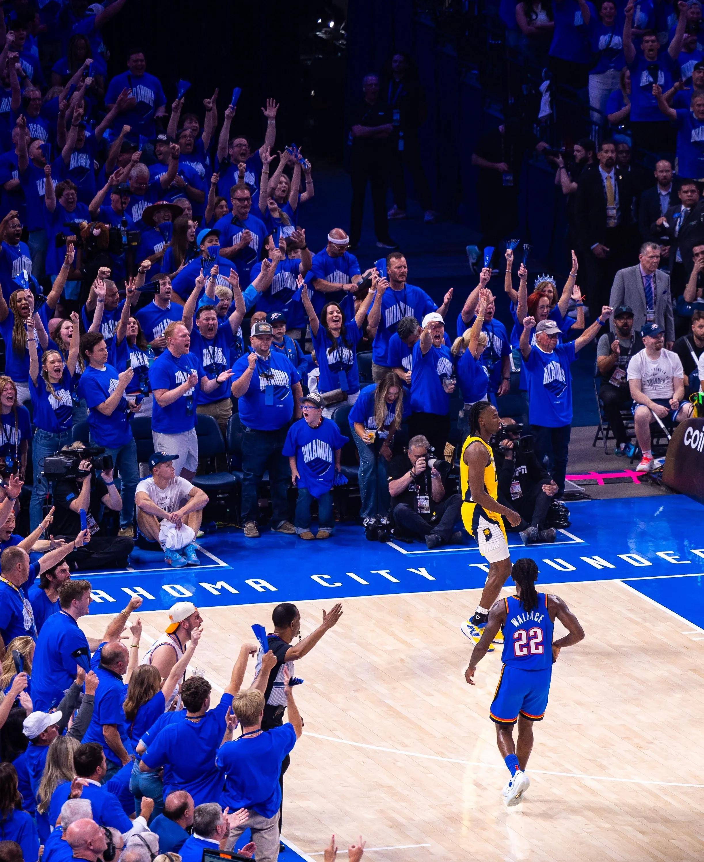 尼斯训练开放日，今晚回应争议引欢呼，NBA常规赛在即，身体对抗强度拉满(今日份治愈时刻)-九游官网电脑版