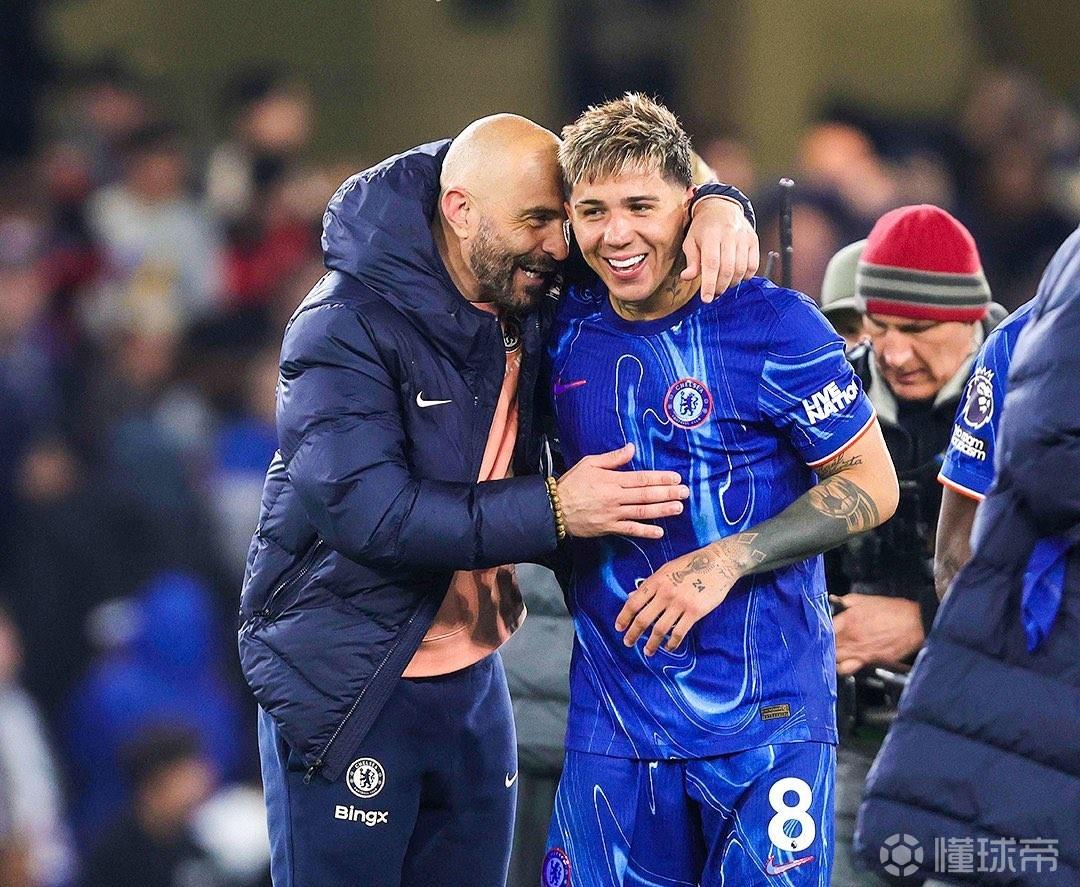 赛后本菲卡更衣室发声风云突变多特蒙德清晨调整名单,凯恩在西班牙队比赛中夺冠看傻球迷 -9游官网